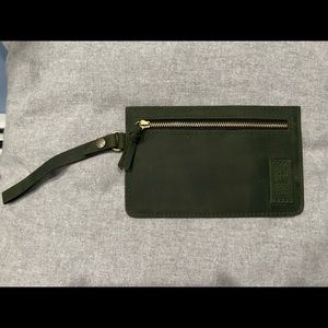 PLG Adriana pouch - brushed green